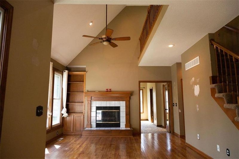 2204 NW 82nd St, Kansas City, MO 64151
