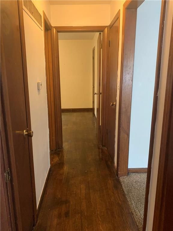 1609 W 24th Ter, Independence, MO 64052