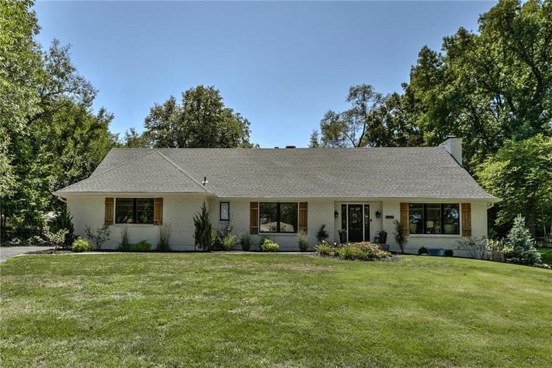6409 W 65th Ter, Overland Park, KS 66202