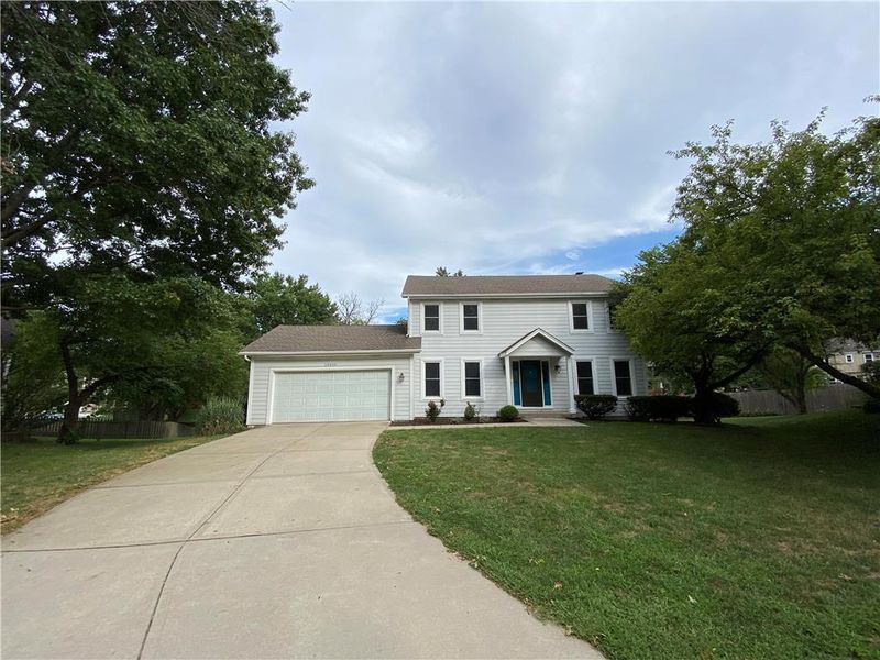 10535 King St, Overland Park, KS 66214