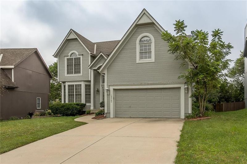 13245 King St, Overland Park, KS 66213