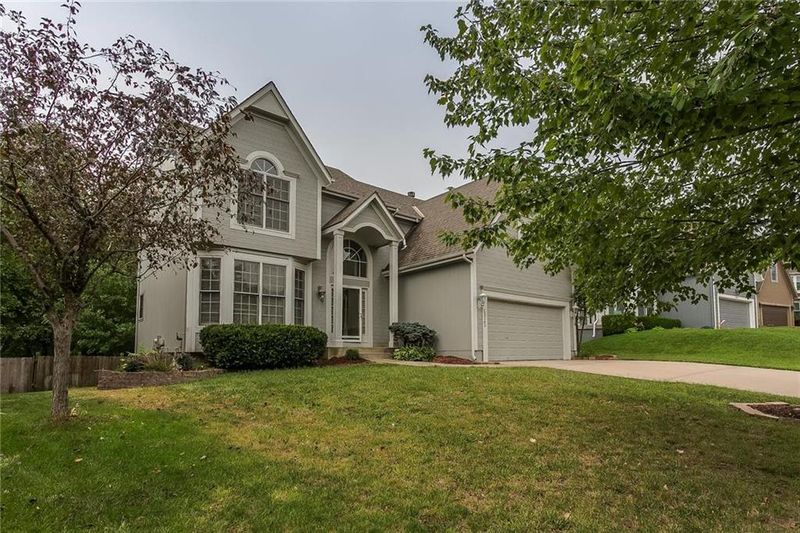 13245 King St, Overland Park, KS 66213