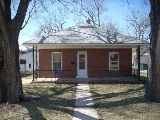 5832 Flint St, Shawnee, KS 66203
