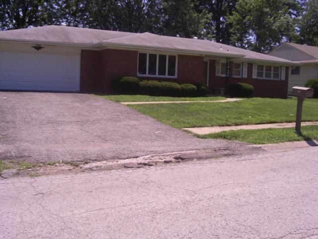 7719 Everett Ave, Kansas City, KS 66112