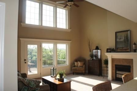 3907 W 159th Ter, Overland Park, KS 66085