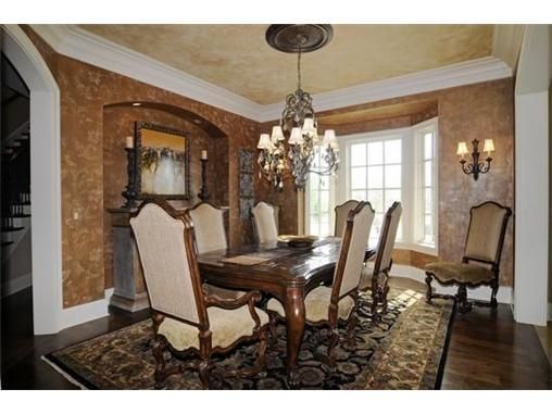 18240 Melrose Dr, Overland Park, KS 66013