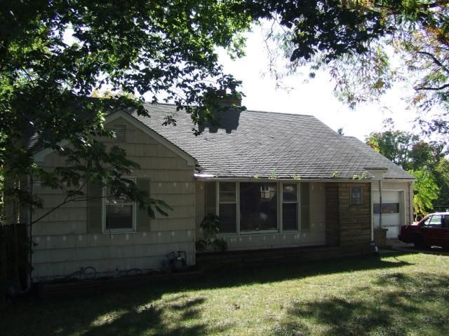 7401 E 87th St, Kansas City, MO 64138