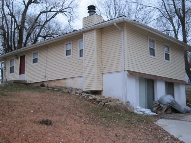 5300 Byrams Ford Rd, Kansas City, MO 64129