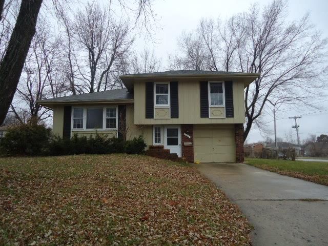 7401 E 117th Pl, Kansas City, MO 64134