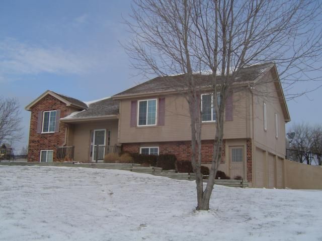 1318 W Ryan Rd, Grain Valley, MO 64029