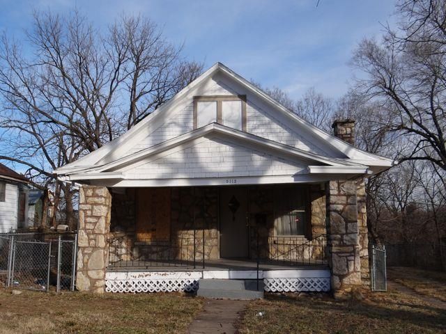 5115 Warlrond Ave, Kansas City, MO 64130