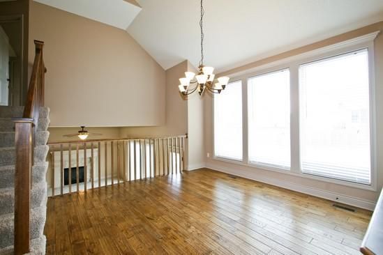 1601 NW 93rd St, Kansas City, MO 64155