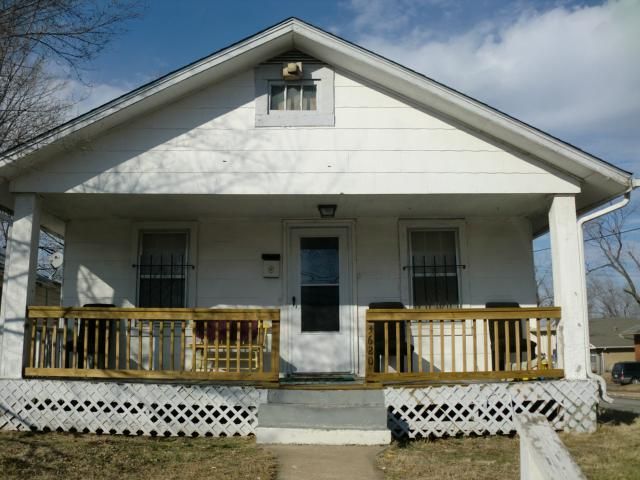 3620 E 72nd St, Kansas City, MO 64132