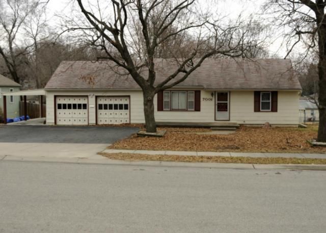 7001 Horton St, Overland Park, KS 66204