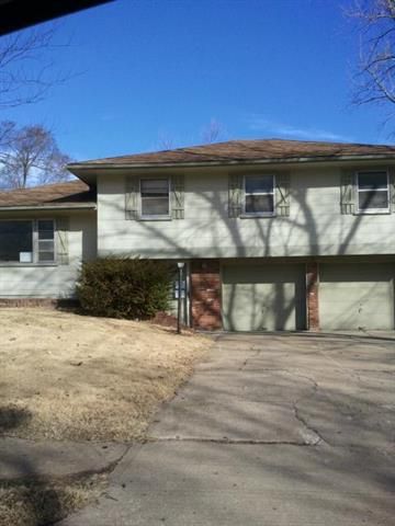 8658 E 109th St, Kansas City, MO 64134