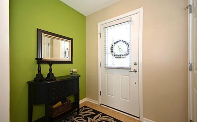 5437 N Fairmount Ave, Kansas City, MO 64118