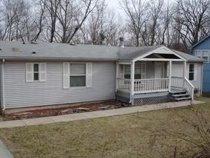 2901 Hunter Ave, Kansas City, MO 64129