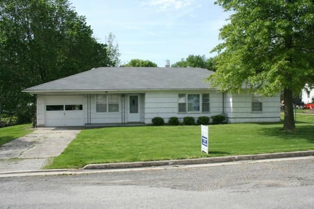 208 W Third St, Alma, MO 64001