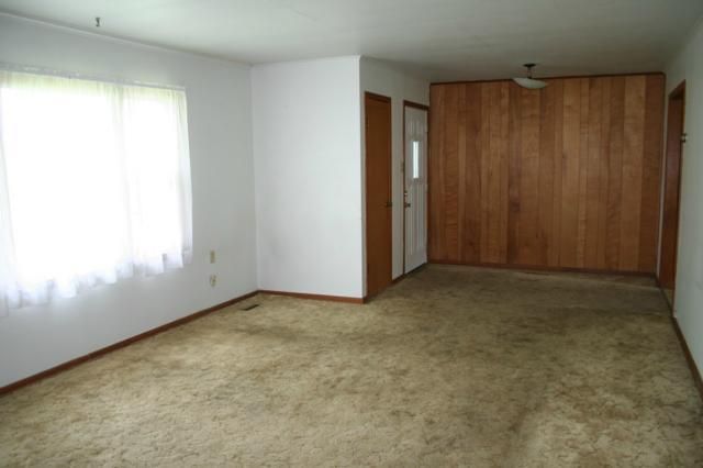 208 W Third St, Alma, MO 64001