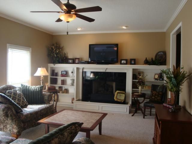 8013 W 144th Pl, Overland Park, KS 66223