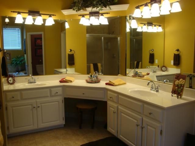 8013 W 144th Pl, Overland Park, KS 66223
