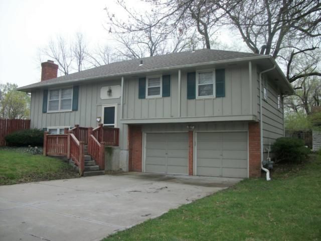 511 E 91st St, Kansas City, MO 64131