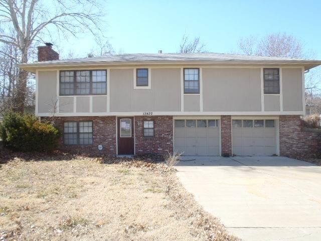 12422 Holmes Rd, Kansas City, MO 64145