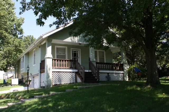 3511 Karnes Rd, St Joseph, MO 64506