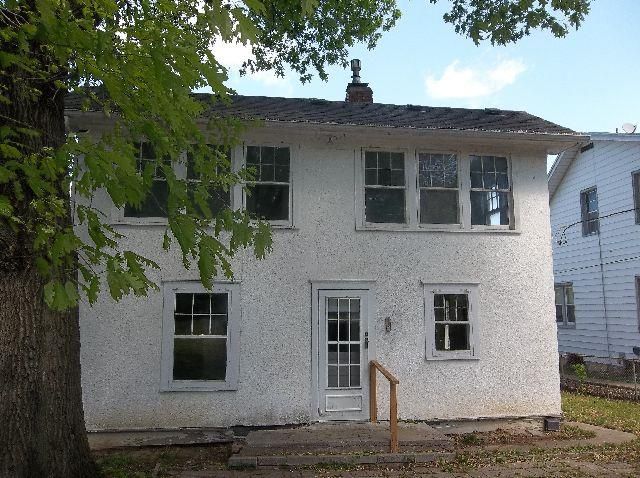 3713 Ruby Ave, Kansas City, KS 66106