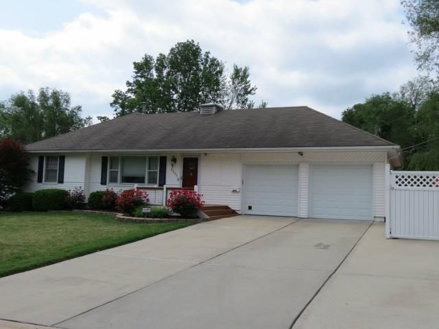 8205 E 106th St, Kansas City, MO 64134