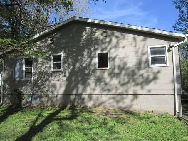 900 S Grand Ave, Independence, MO 64052