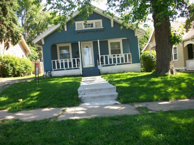 1015 E 75th Ter, Kansas City, MO 64131