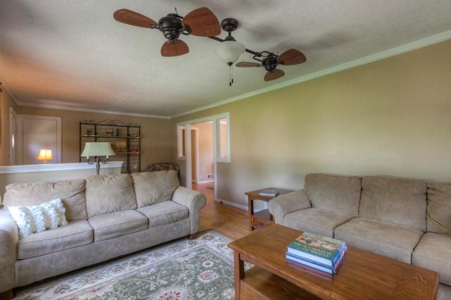 12306 Holmes Rd, Kansas City, MO 64145