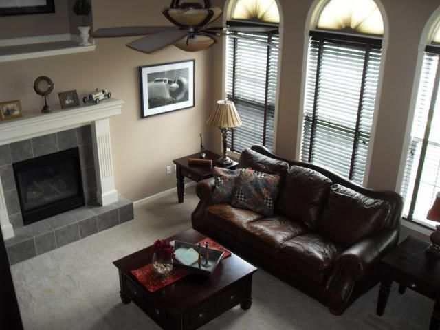 8642 N Myrtle Ave, Kansas City, MO 64156