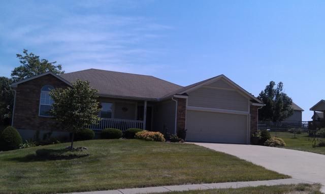 14909 E 48th St, Kansas City, MO 64136
