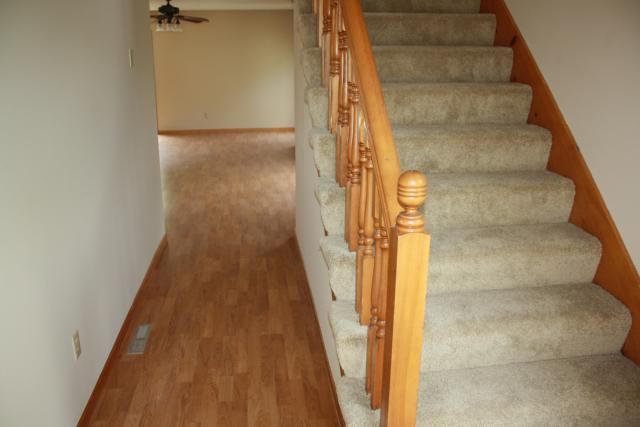 11614 Reeder St, Overland Park, KS 66210