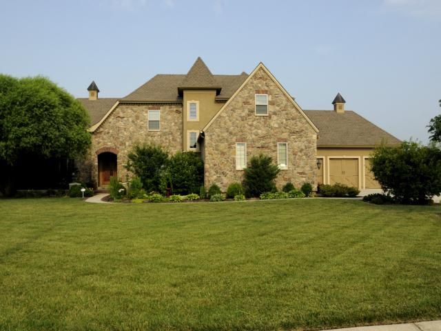 9300 E Pleasant Ave, Kansas City, MO 64138