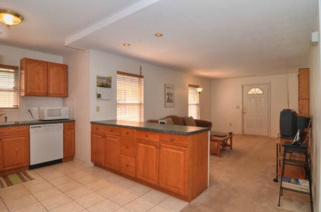 100 E 79th Ter, Kansas City, MO 64114