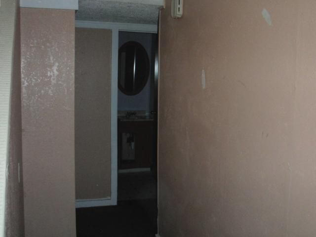 9118 E 90th Ter, Kansas City, MO 64138