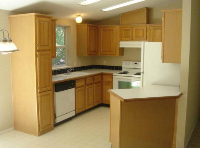 407 Wherritt Ln, Glenaire, MO 64068