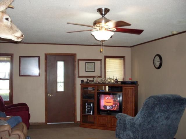 877 160 St, Fort Scott, KS 66701