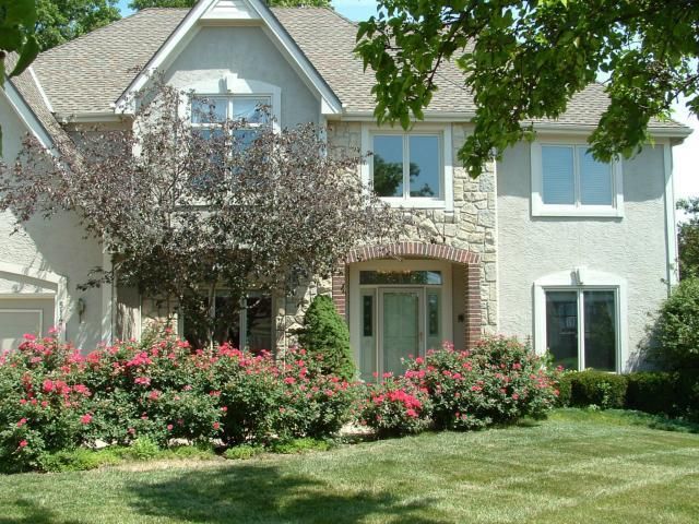 5148 W 127th Ter, Leawood, KS 66209
