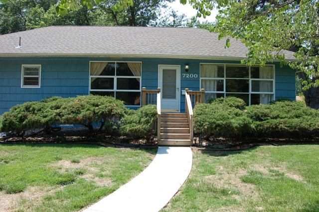 7200 Beverly St, Overland Park, KS 66204