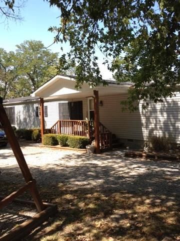 410 S First St, Lacygne, KS 66040