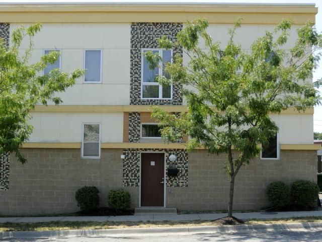 2942 Cherry St, Kansas City, MO 64108