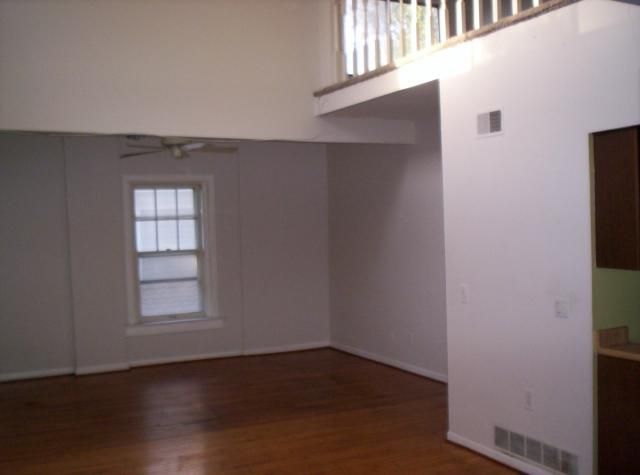 3728 Baltimore Ave, Kansas City, MO 64111