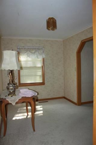 6302 Harris Ave, Raytown, MO 64133