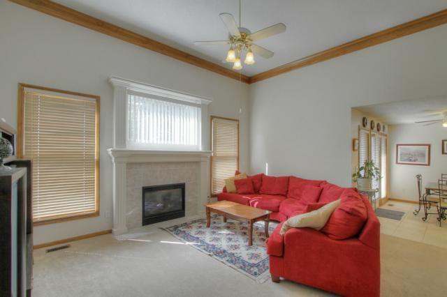 7638 Eby St, Overland Park, KS 66204