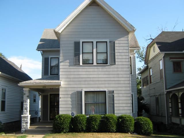 643 Splitlog Ave, Kansas City, KS 66101