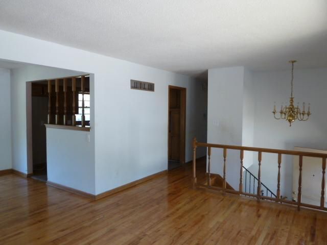 8301 E 105th St, Kansas City, MO 64134